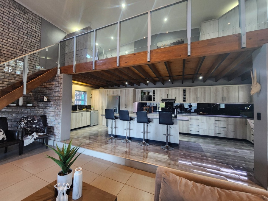 4 Bedroom Property for Sale in Rooi Rivier Rif Western Cape